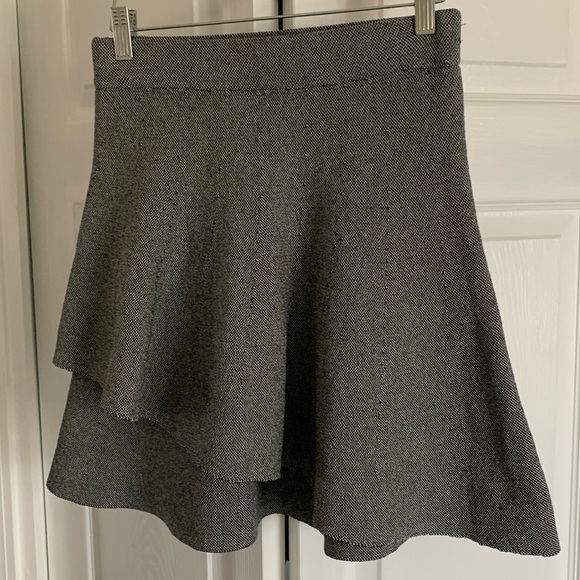 Zara Dresses & Skirts - Zara S pull on skirt black and grey tweed